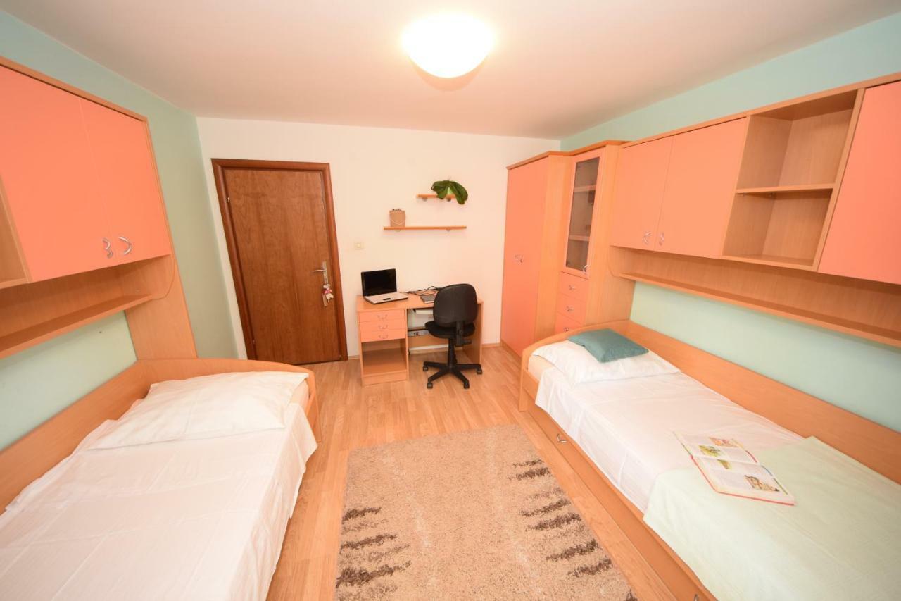 Apartment Andrea Orebić Kültér fotó